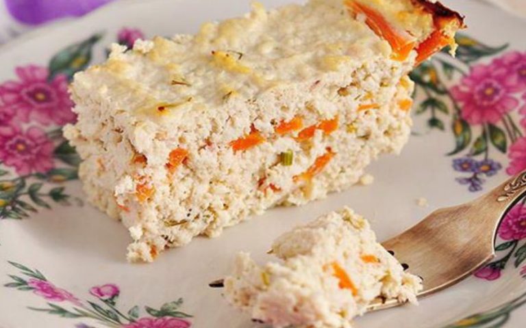 Куряча запіканка з морквою